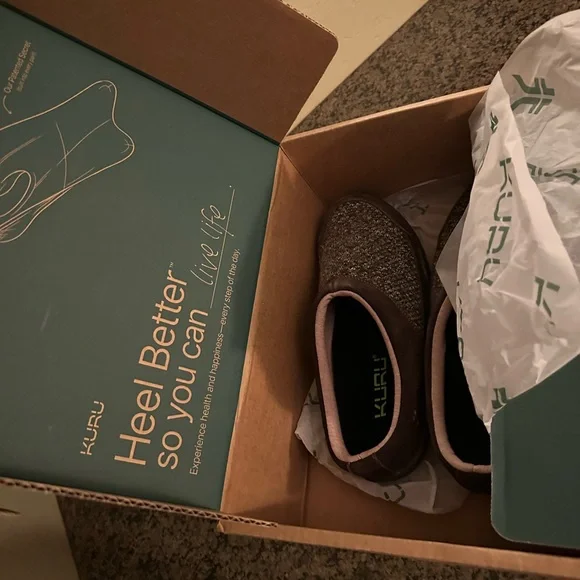 Kuru/Draft 2 men’s 10.5 leather trim shoe slippers - Picture 8 of 11